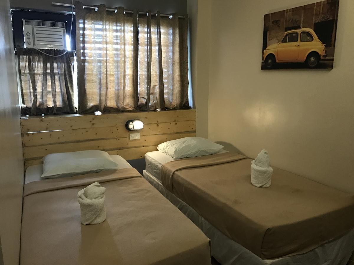 Aliria Bed And Breakfast Tagbilaran City Exterior photo